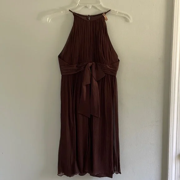 Maggy London | Dresses | Maggy London Silk Brown Halter Keyhole Neckline  Dress | Poshmark